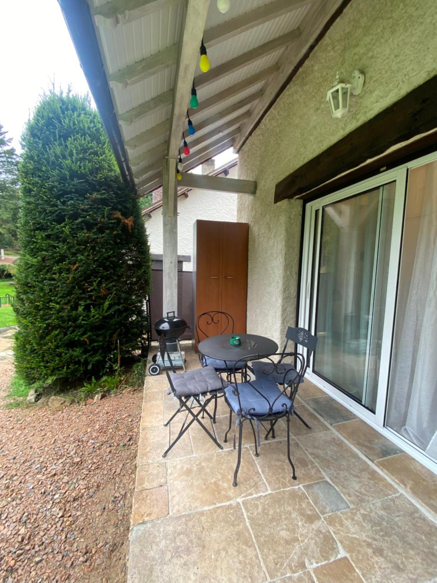 La Petite Vernoelle Premilhat Exterior photo